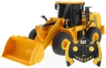 23003 - CARGADOR FRONTAL CAT 950M RADIO CONTROL - ESC: 1:35 - Imagen 4